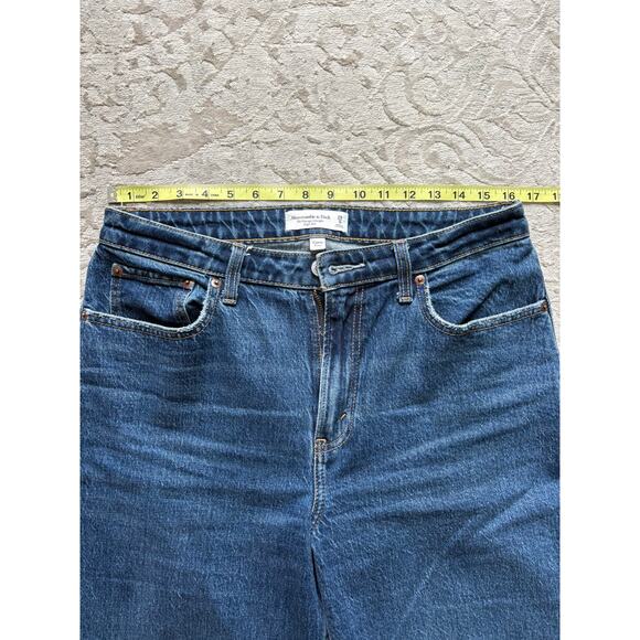Abercrombie & Fitch Curve Love Vintage Straight High Rise Jeans Size 29 8 - Picture 6 of 8